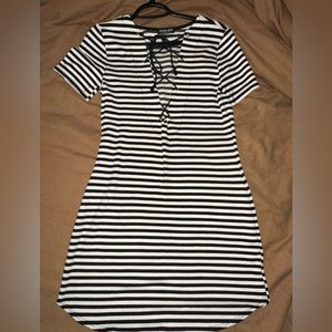 Stripped low cut V neck fashion nova dress